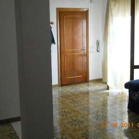 - Trilocale A Pochi Metri Dal Mare