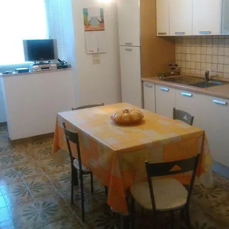 شقة - Trilocale A Pochi Metri Dal Mare
